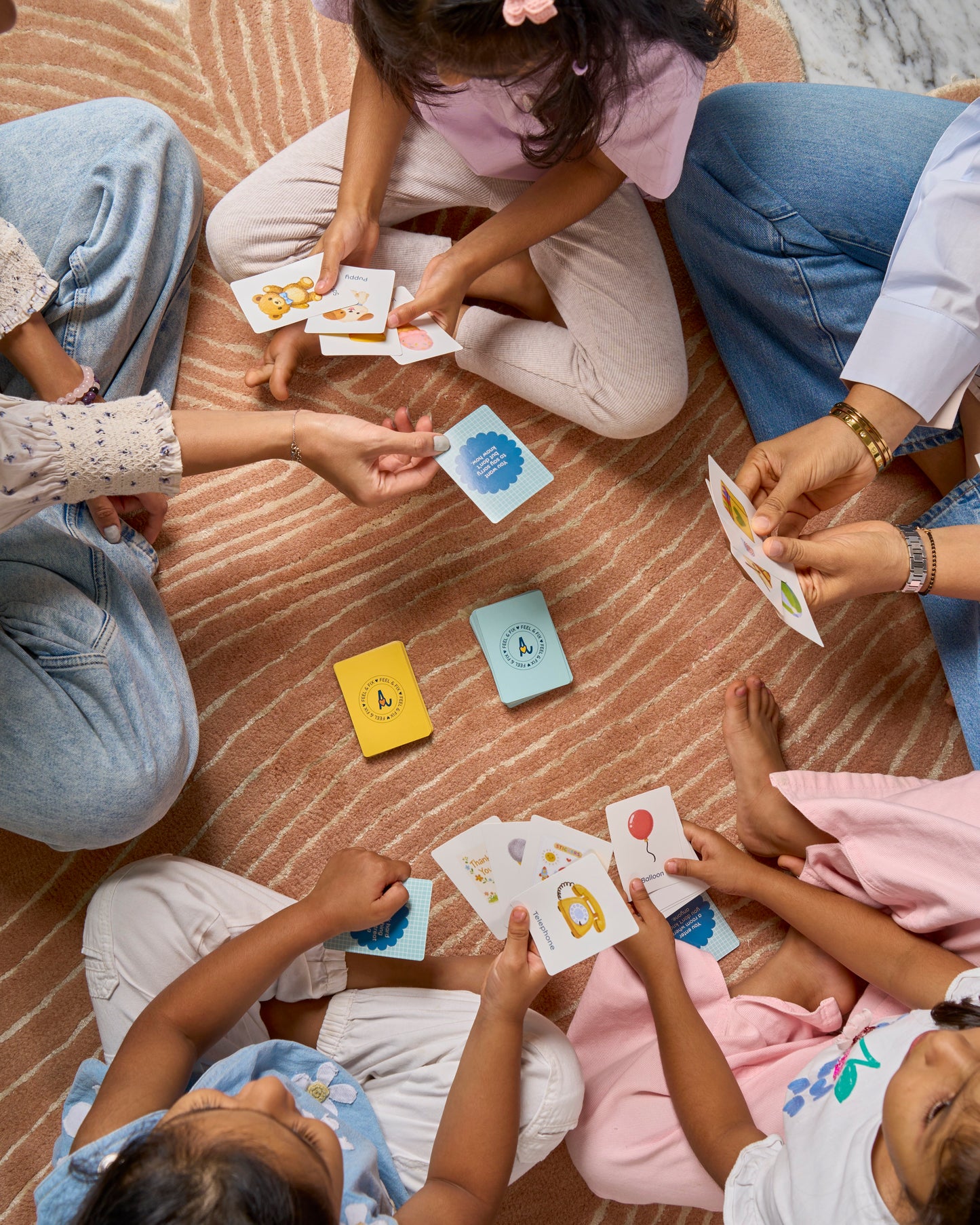 Feel & Fix, a screen-free card game for children