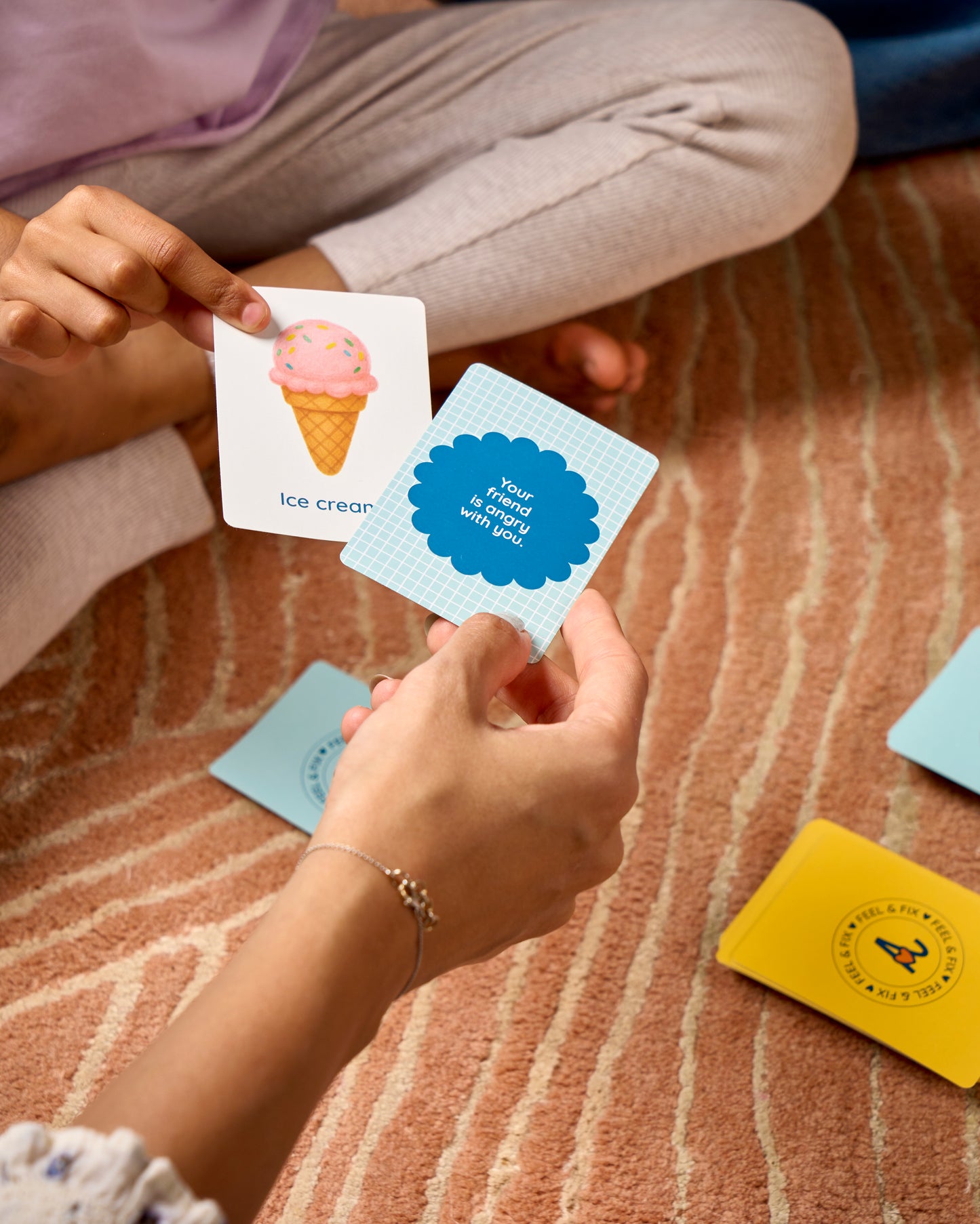 Feel & Fix, a screen-free card game for children